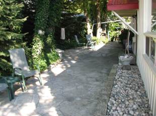 Side yard